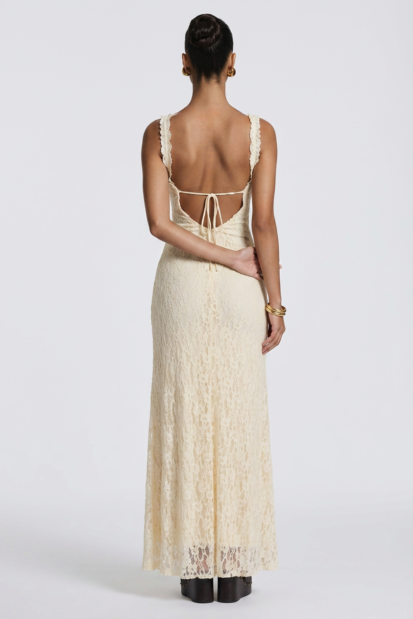 Robe Maria